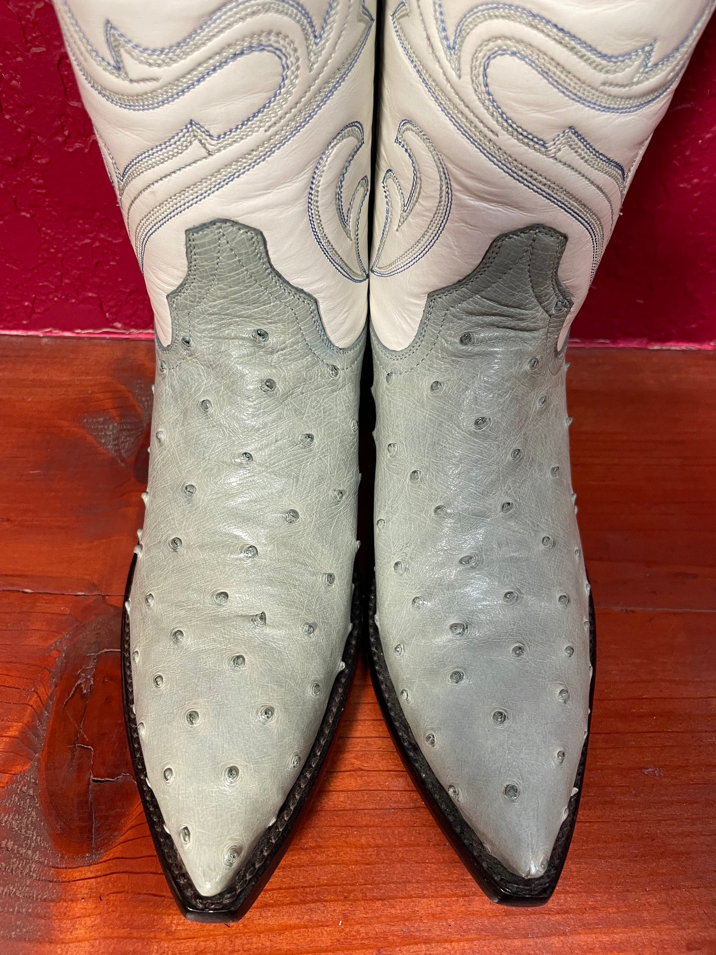 Mint Full Quill Ostrich Cowgirl (Vintage)