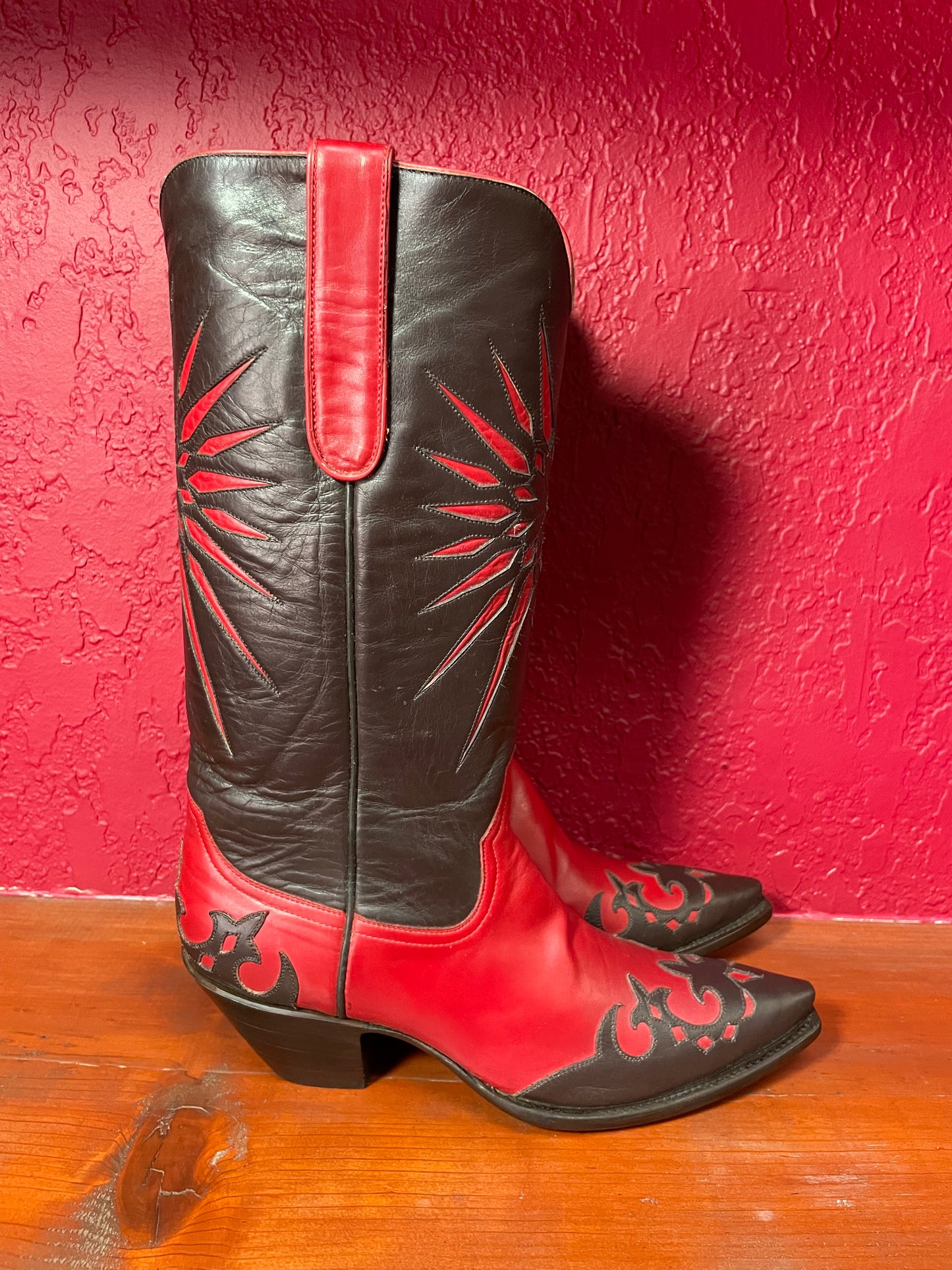 Sunburst Rouge Et Chocolát Cowgirl