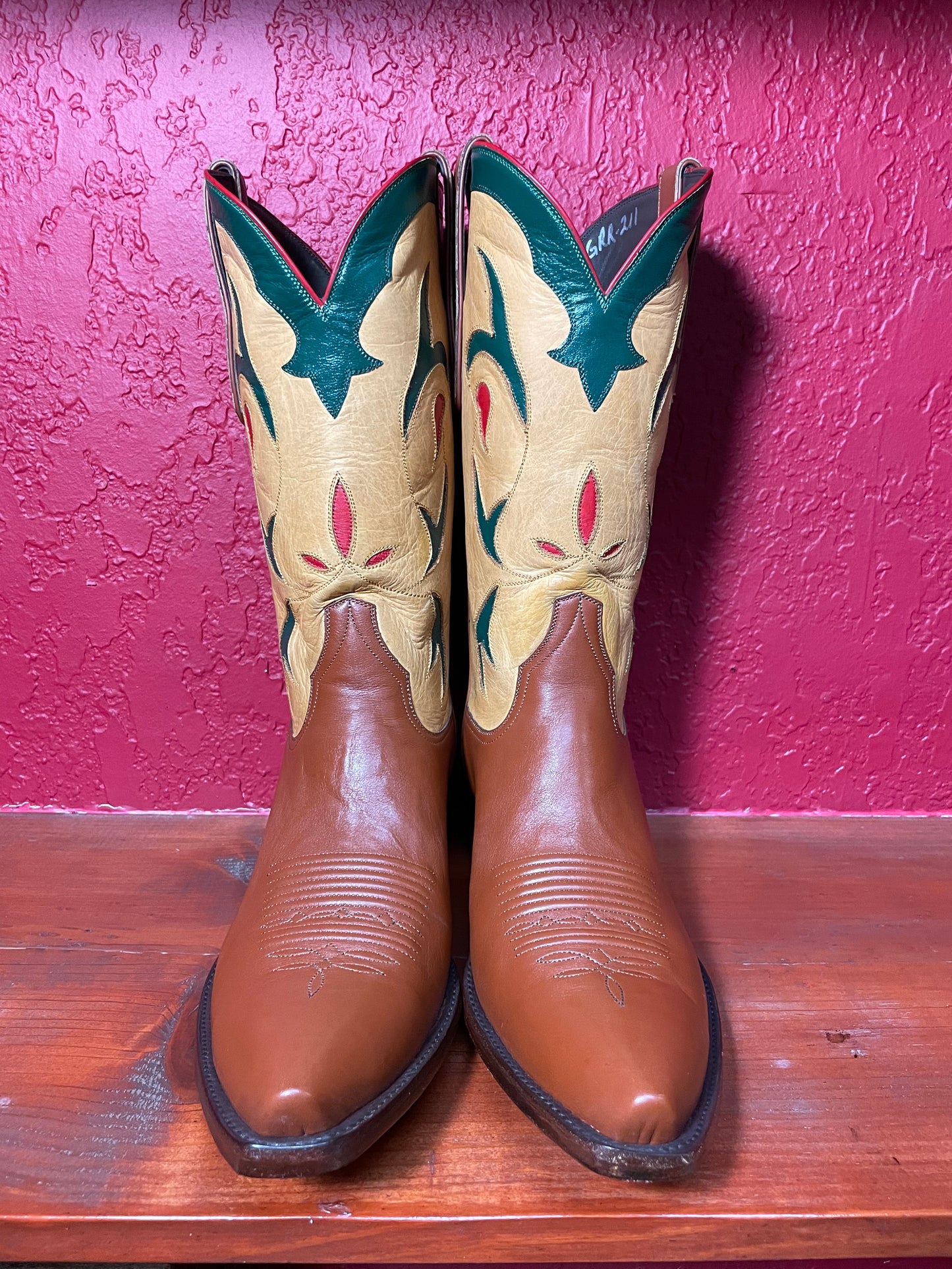 Honey Moderne Inlay Cowboy