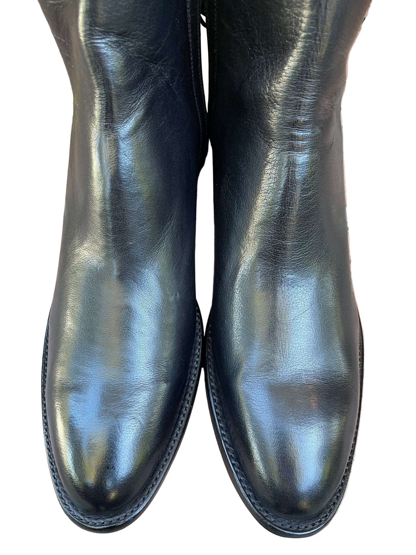 Women’s Italian Water Buffalo Zip in Noir