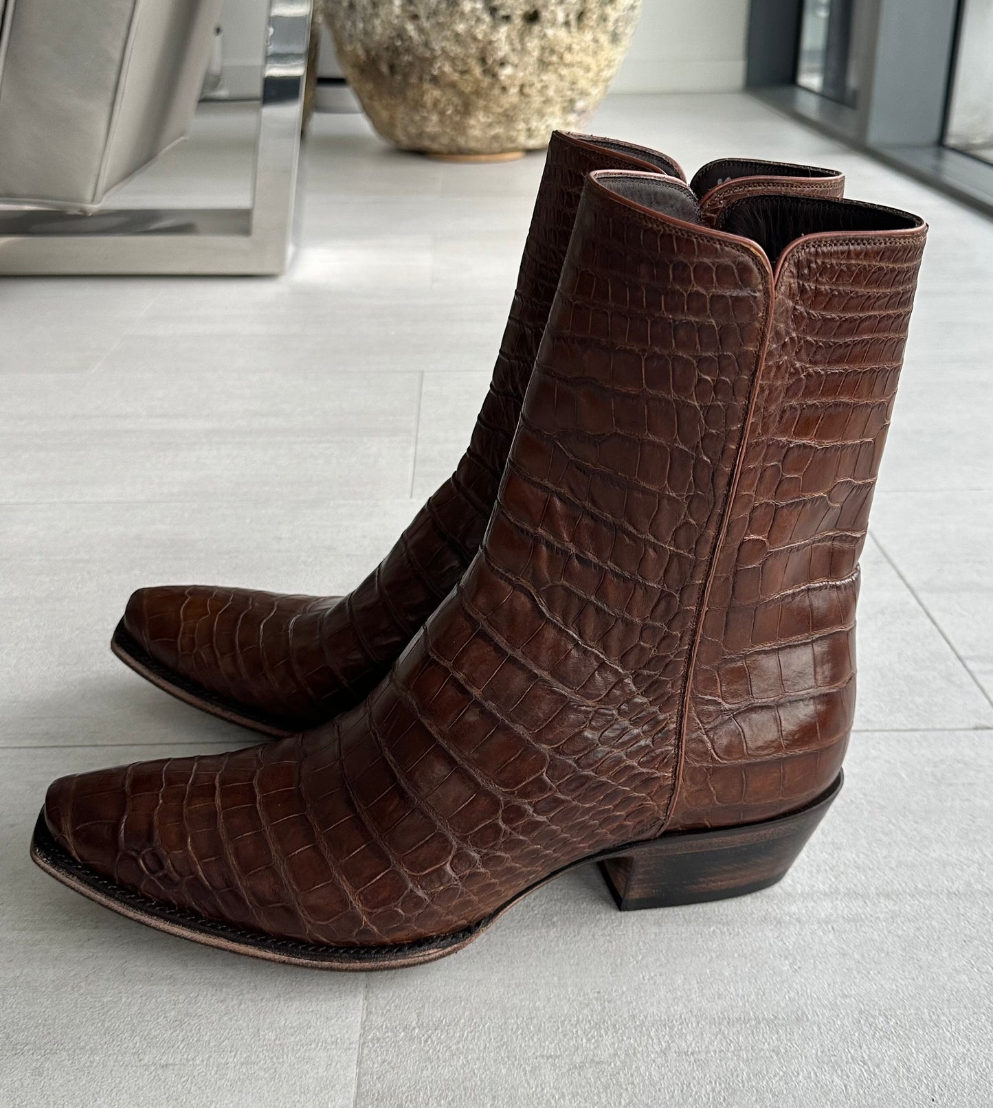 9” Bourbon American Alligator Belly Zip