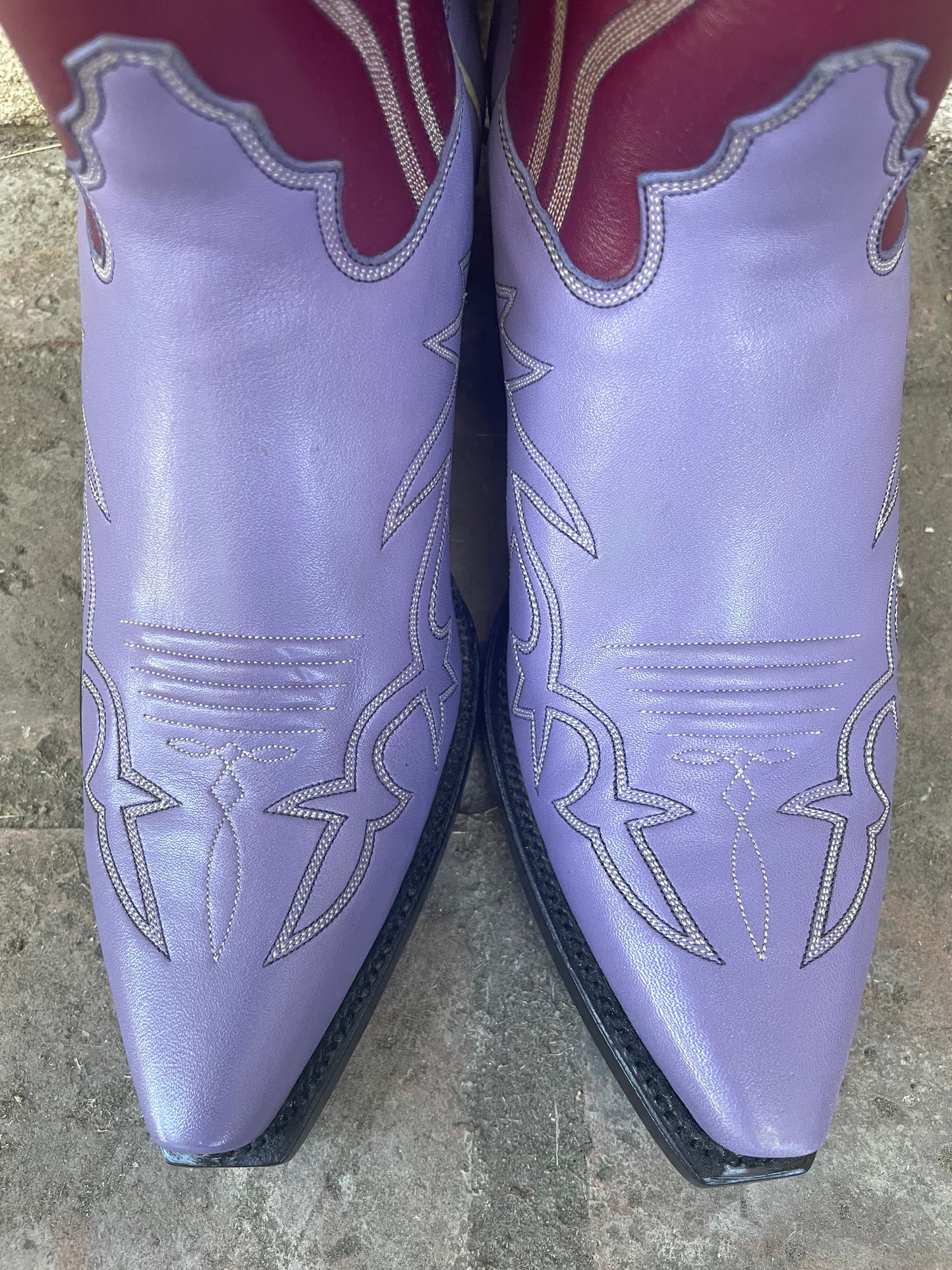 Santa Fe Violet and Cabernet 10” Cowgirl