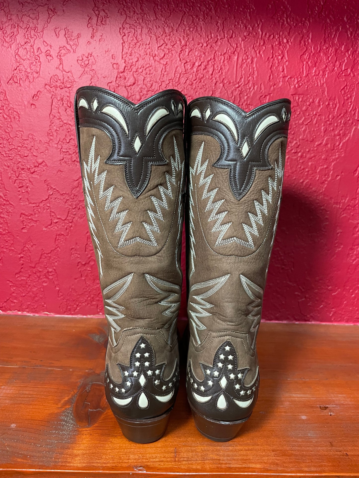 Mocha Nubuck Et Chocolate Retro Cowgirl (Vintage)