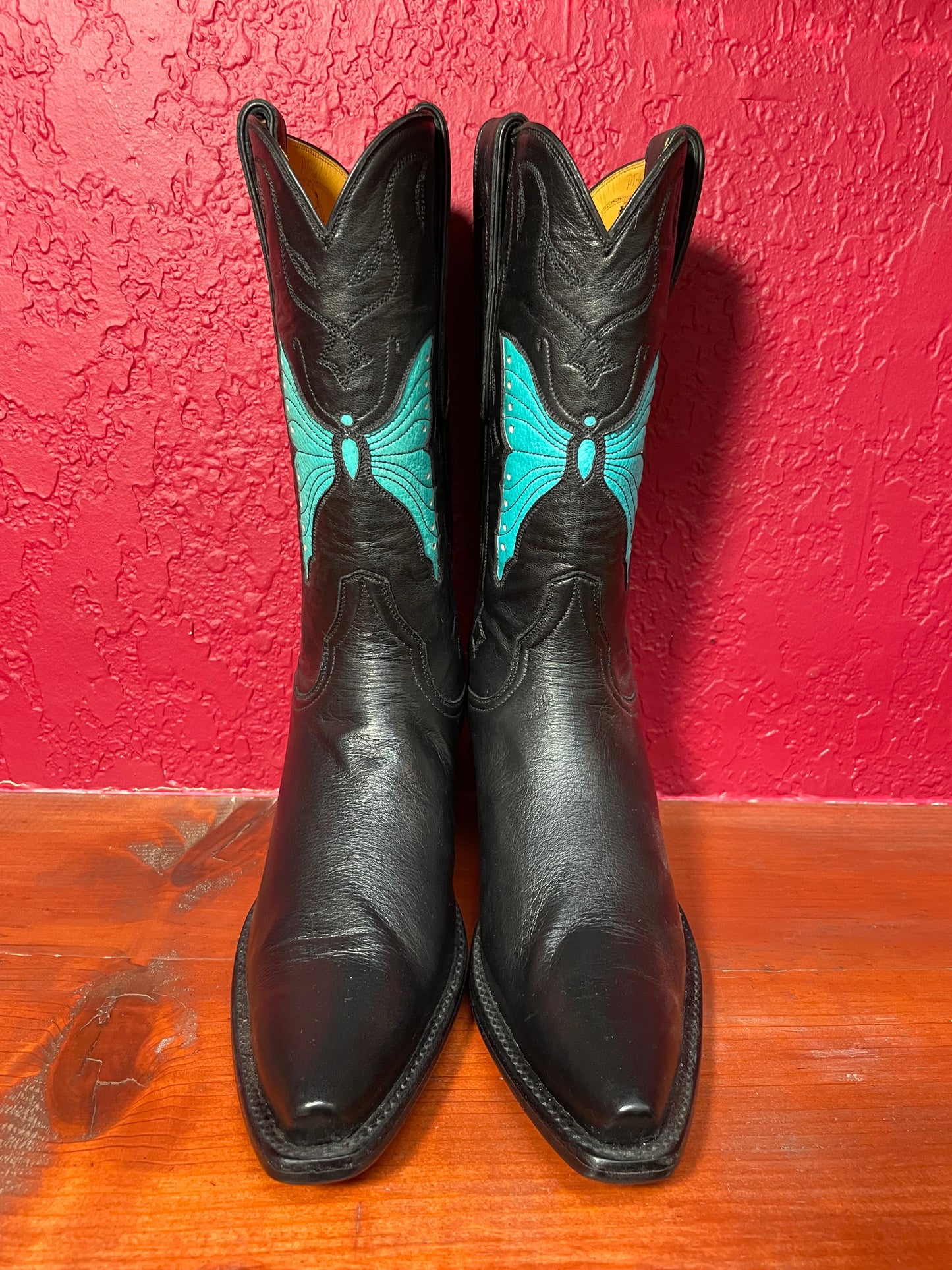 Papillon Noir Et Turquoise Cowgirl