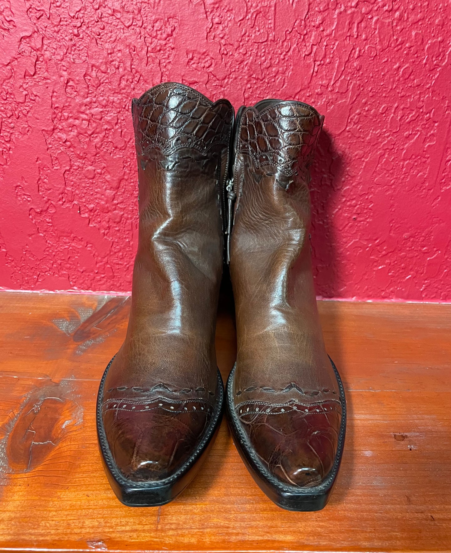 Bourbon Italian Calfskin with Sport Rust Gator Trim Zip