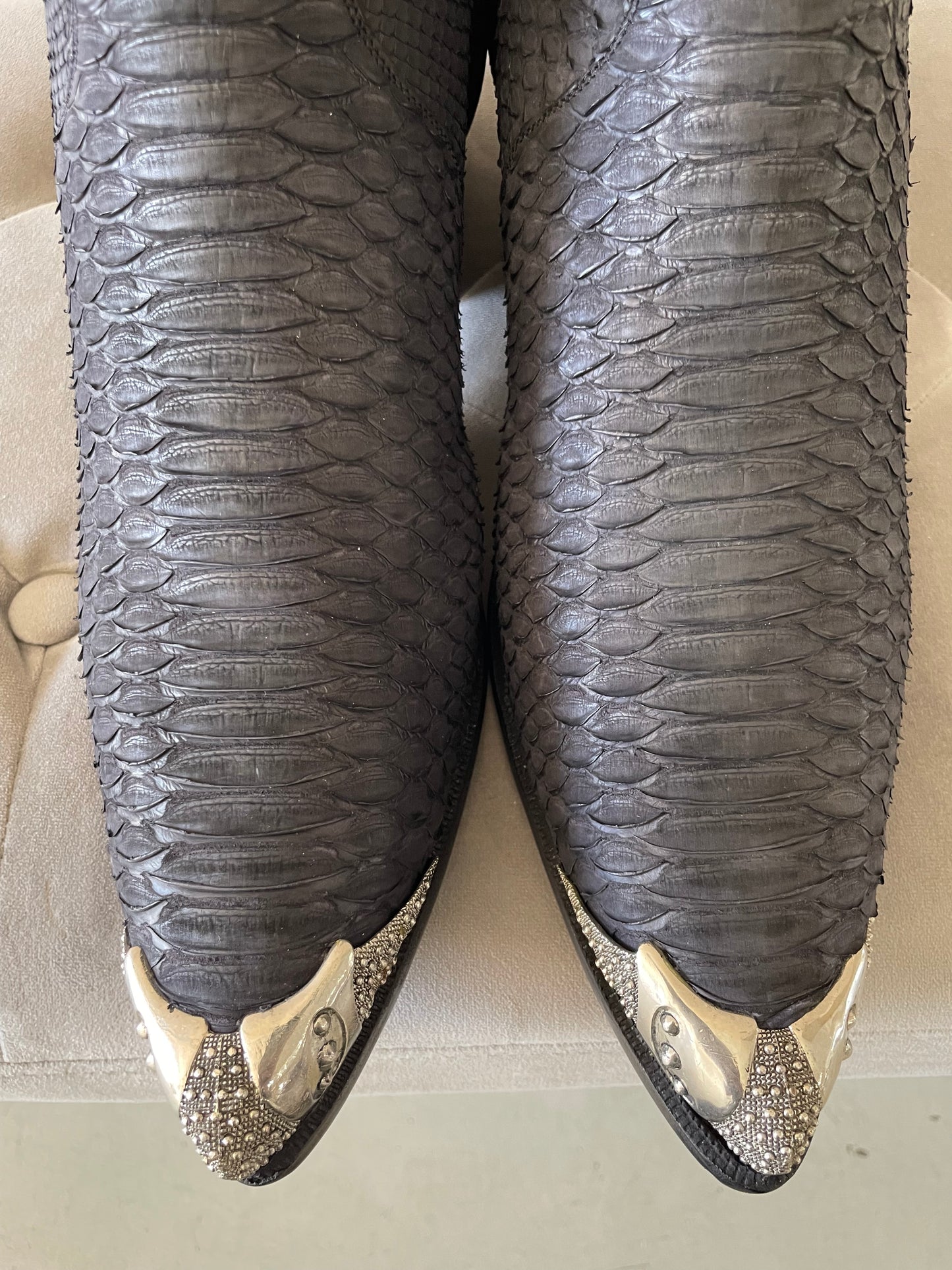 Sueded Python En Noir Zip w/Custom Hardware