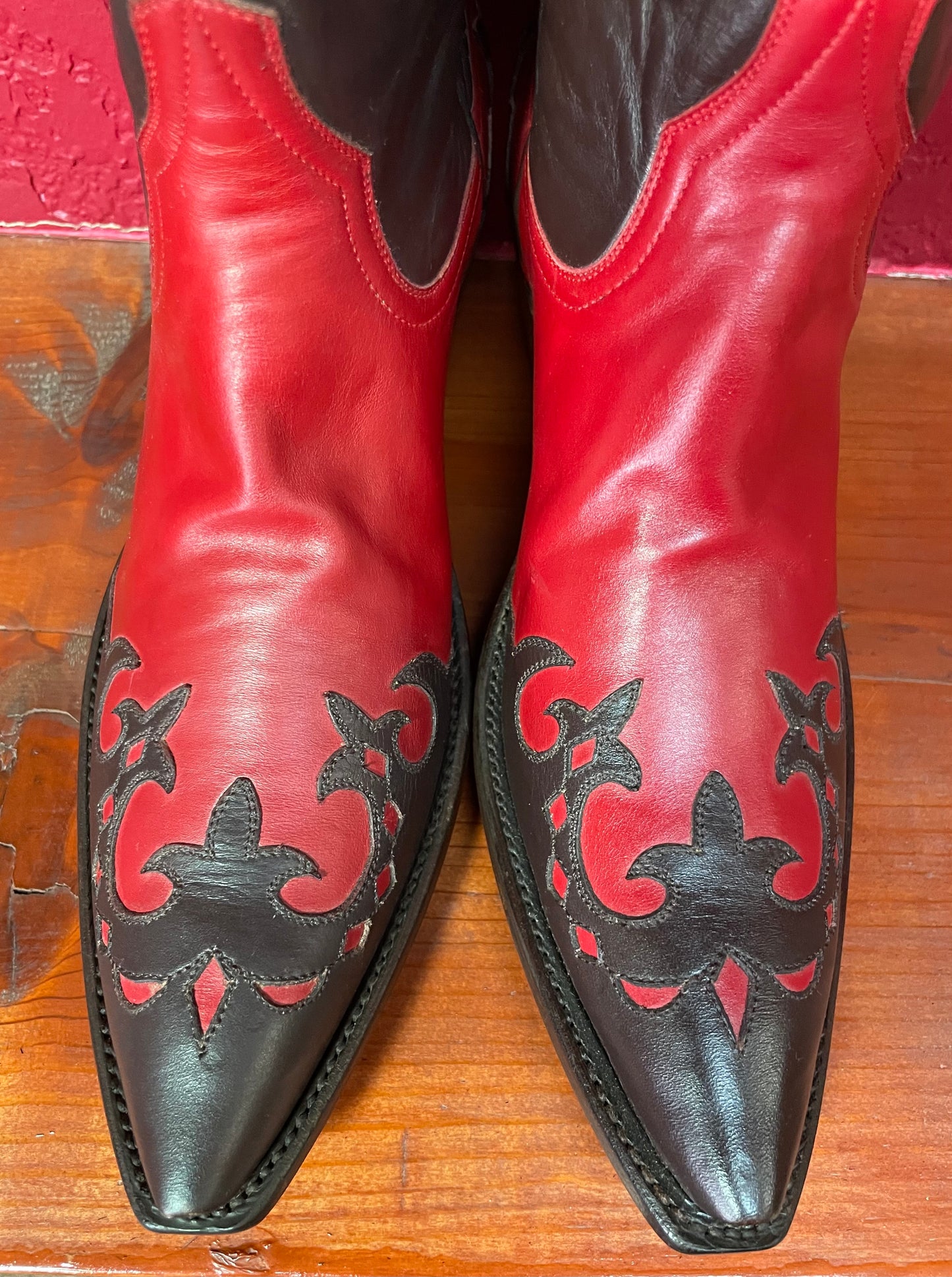 Sunburst Rouge Et Chocolát Cowgirl