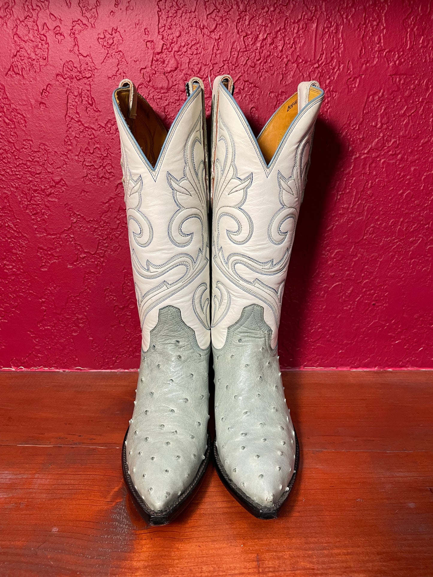 Mint Full Quill Ostrich Cowgirl (Vintage)