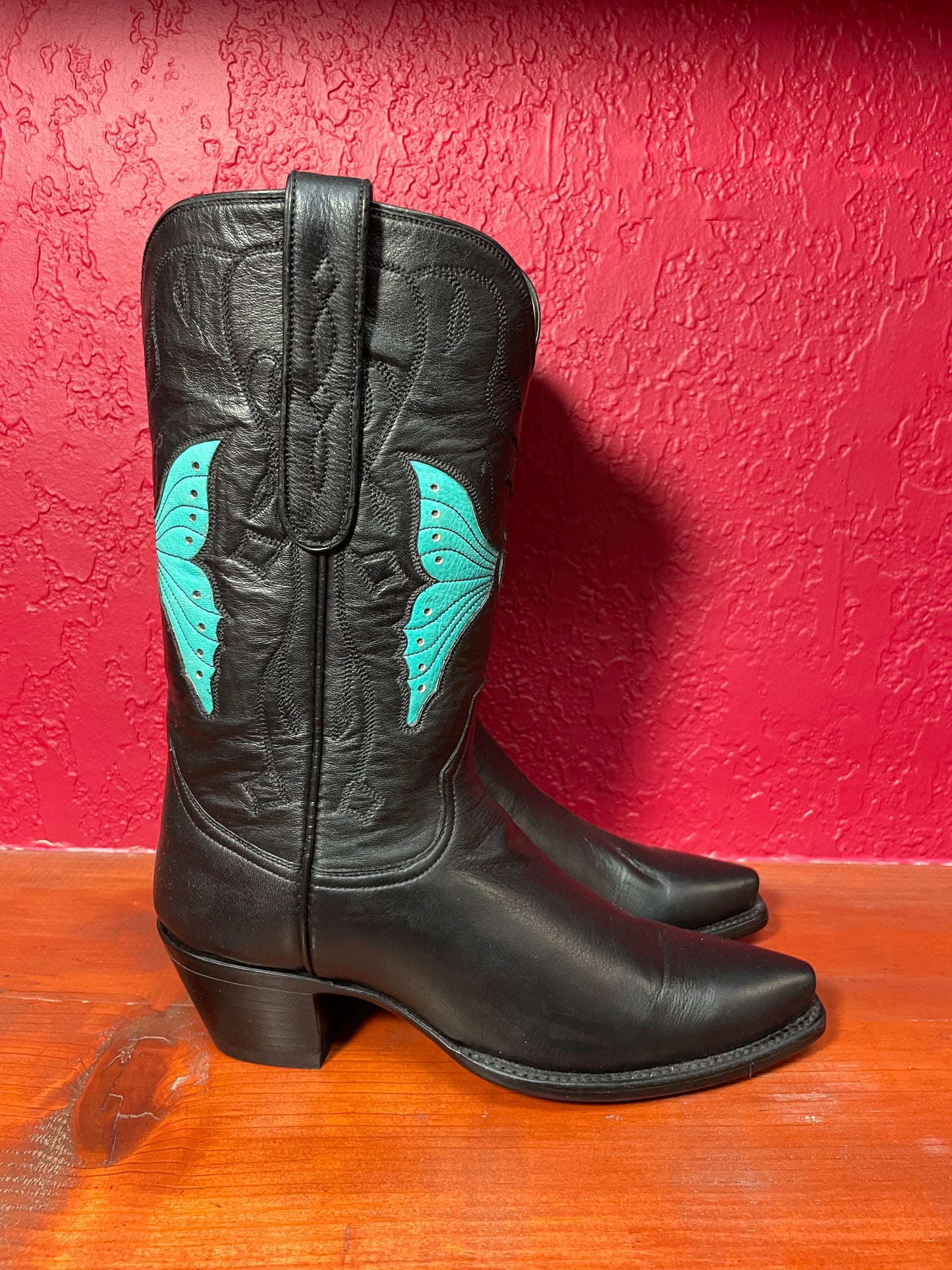 Papillon Noir Et Turquoise Cowgirl