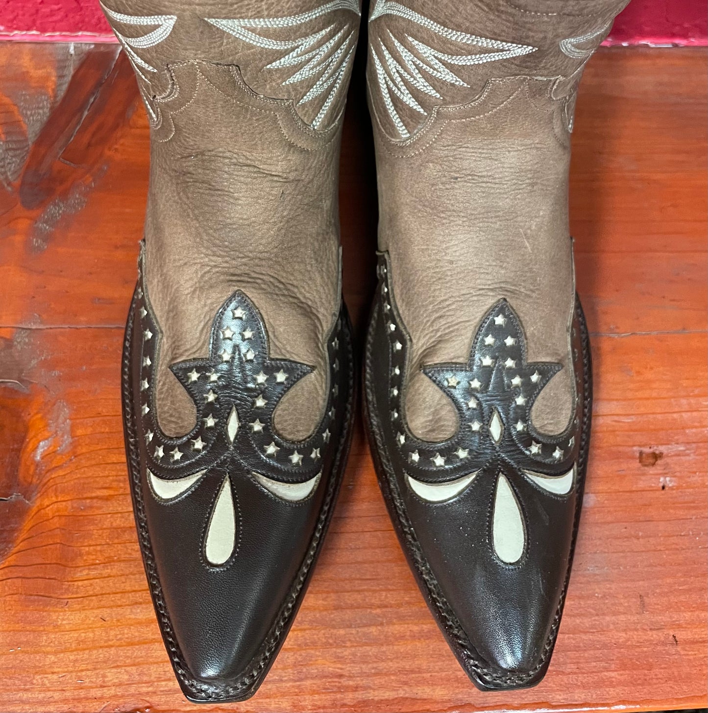 Mocha Nubuck Et Chocolate Retro Cowgirl (Vintage)