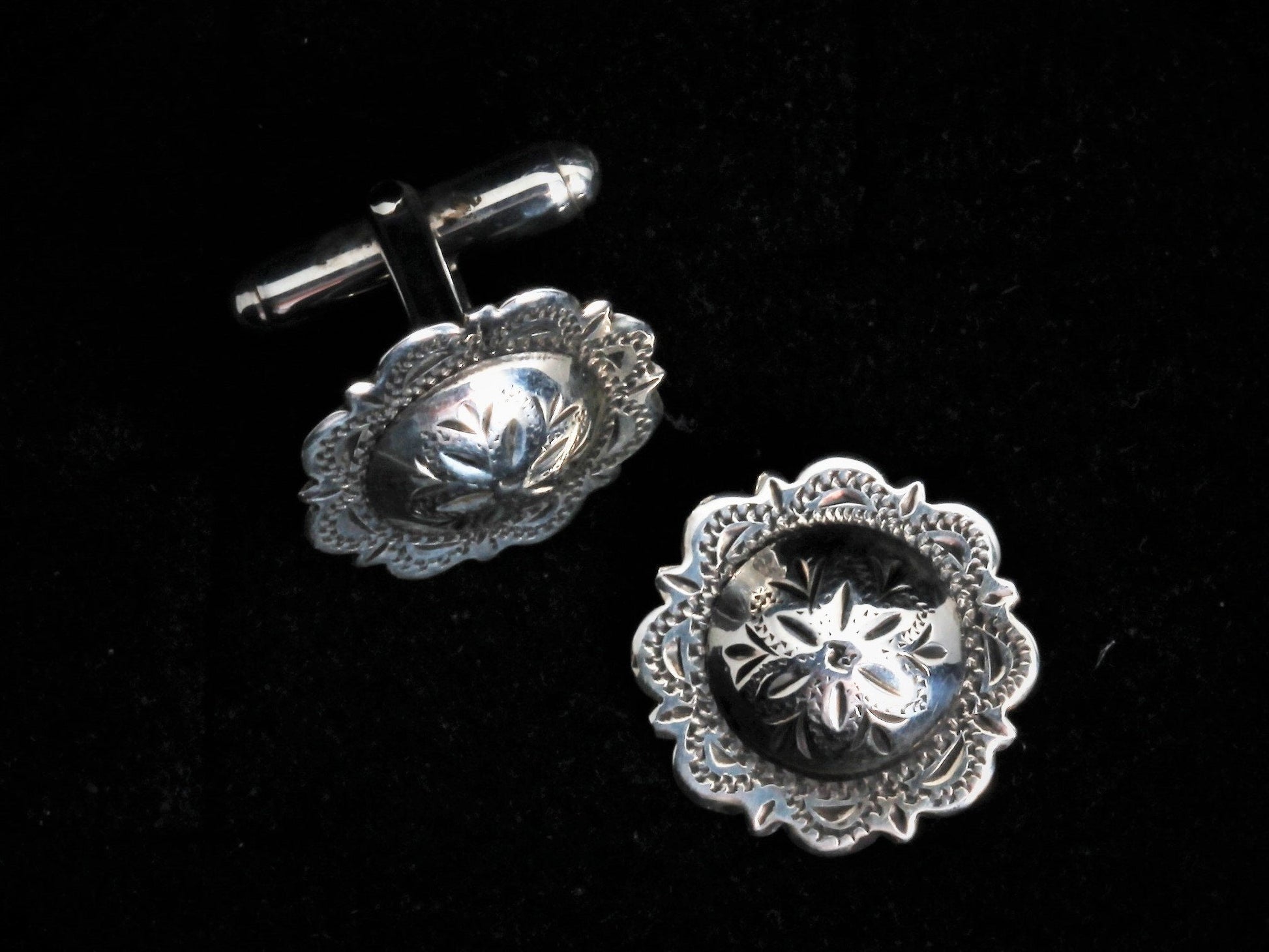 Vintage Large Concho Cuff Links Cufflinks Comstock Heritage