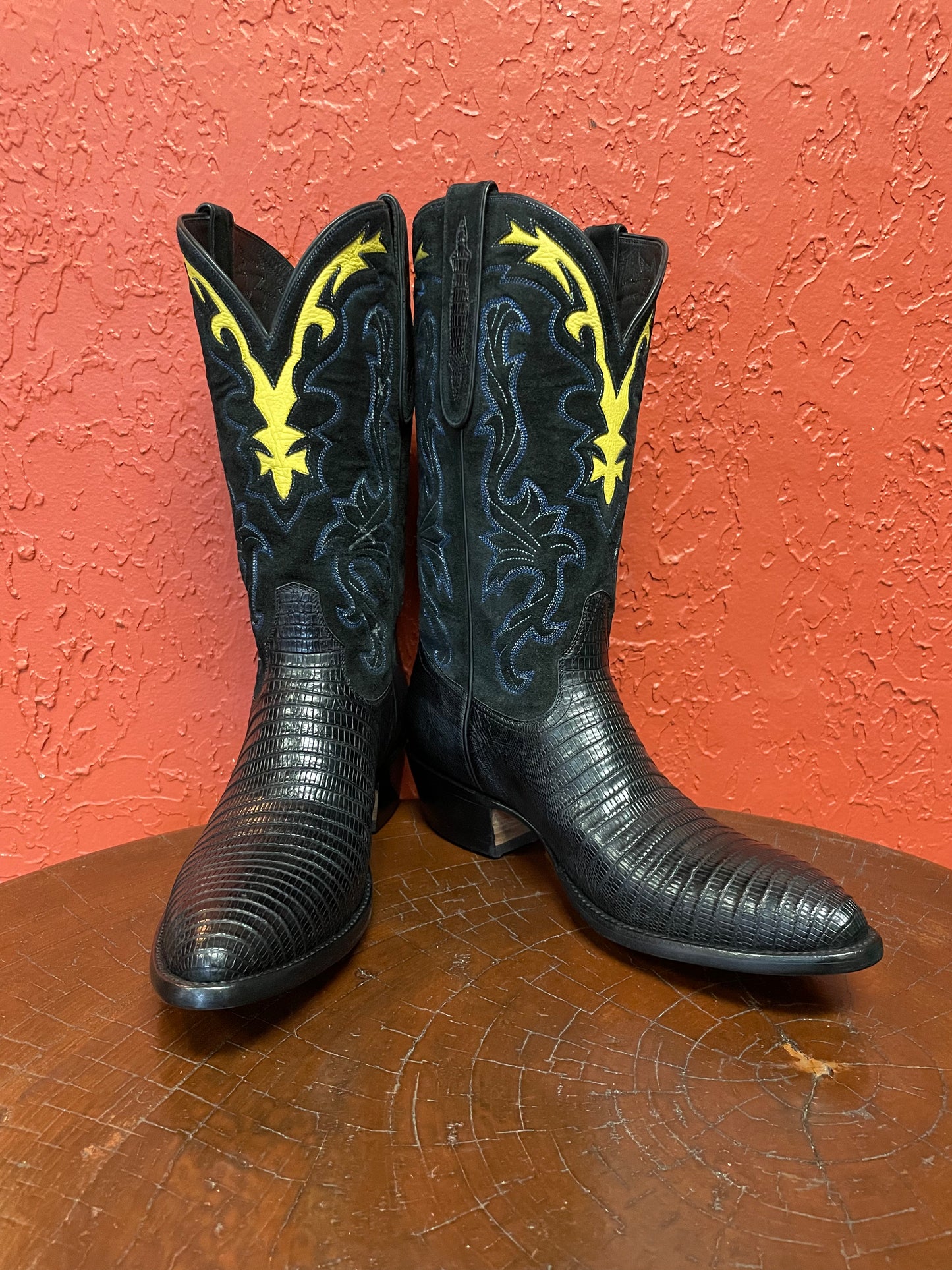 Teju Lizard Noir Et Noir Roughout Cowboy Boot