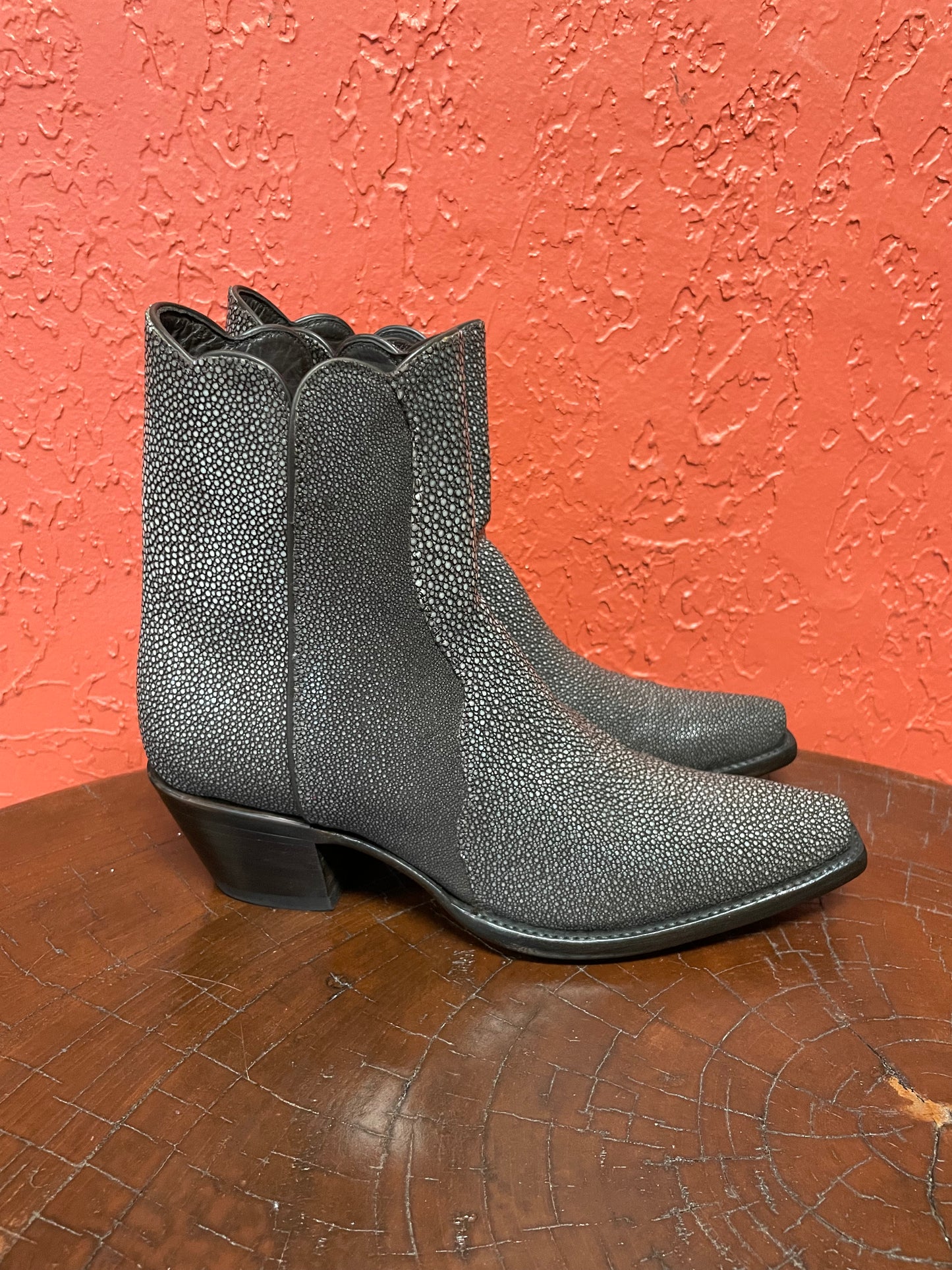 Smoke Shaved Stingray ZG