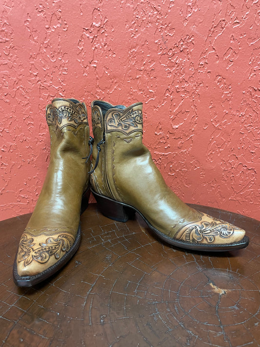 Butterscotch Cheval Et Handtooled Trim Zip Boot