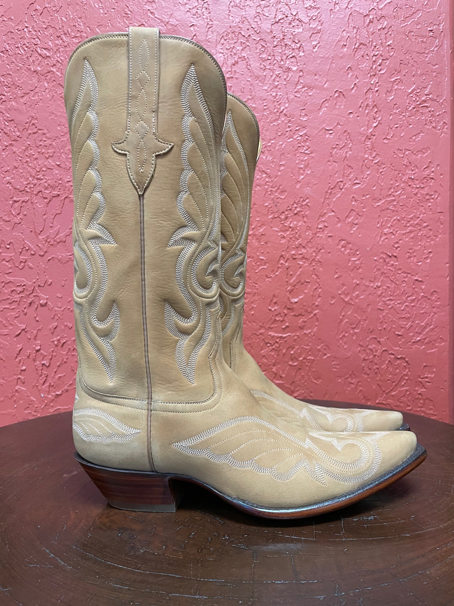 Saddle Tan Nubuck Cowgirl