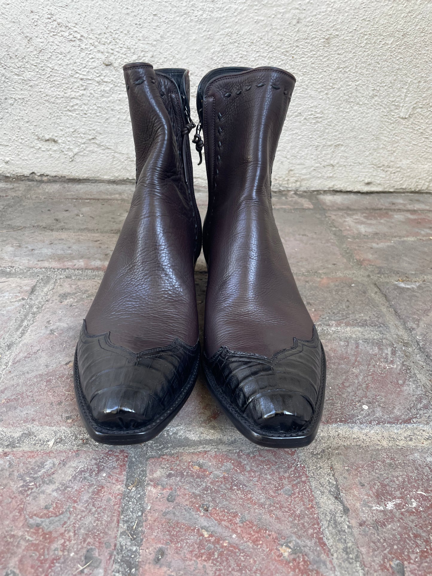 Espresso Calf Et Noir Caiman With Buckstitching Zorro