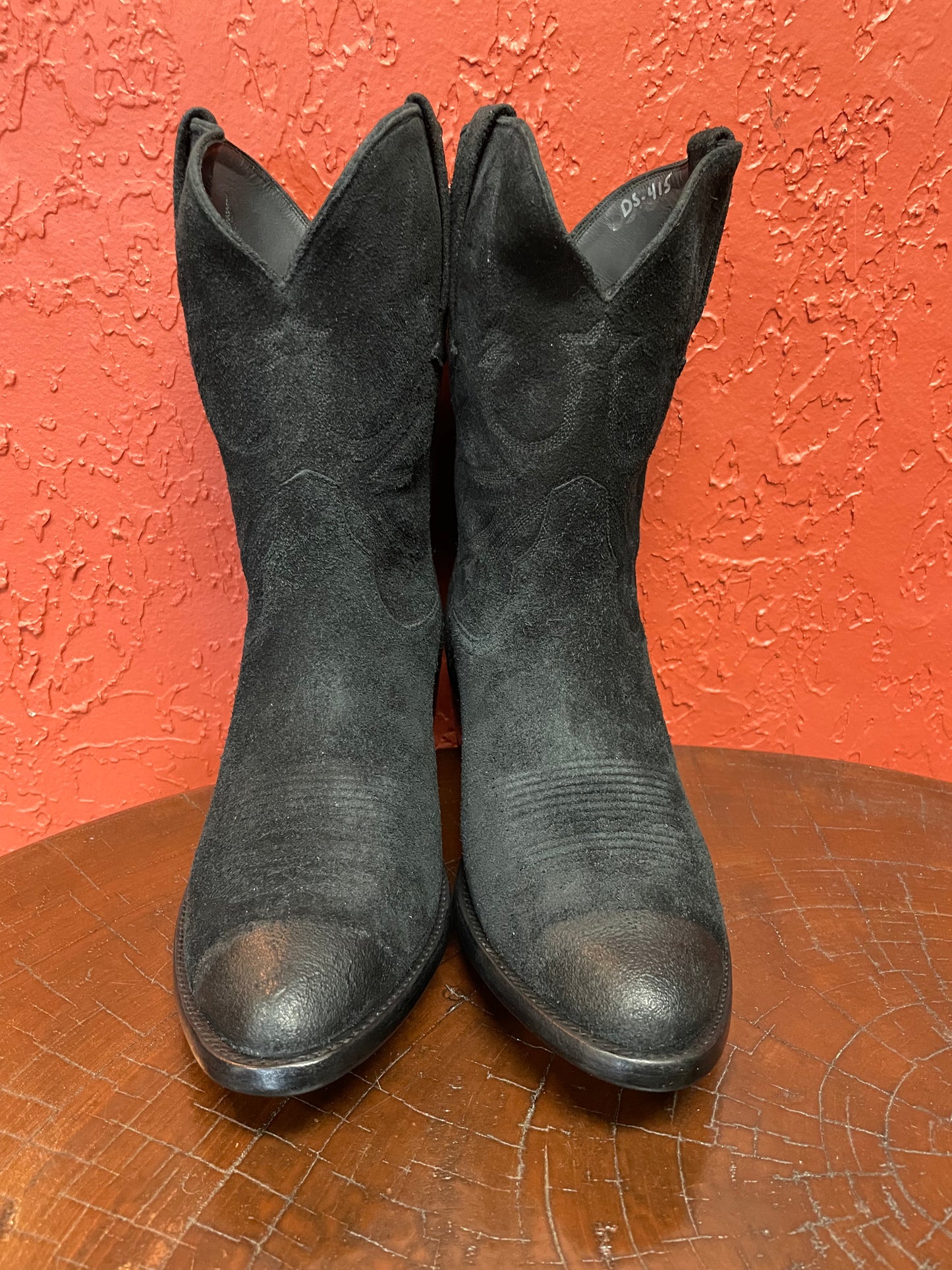Roughout Burnished Noir