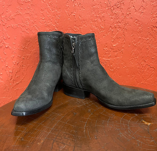 Aged Noir Lambsuede Zorro With Buckstitch
