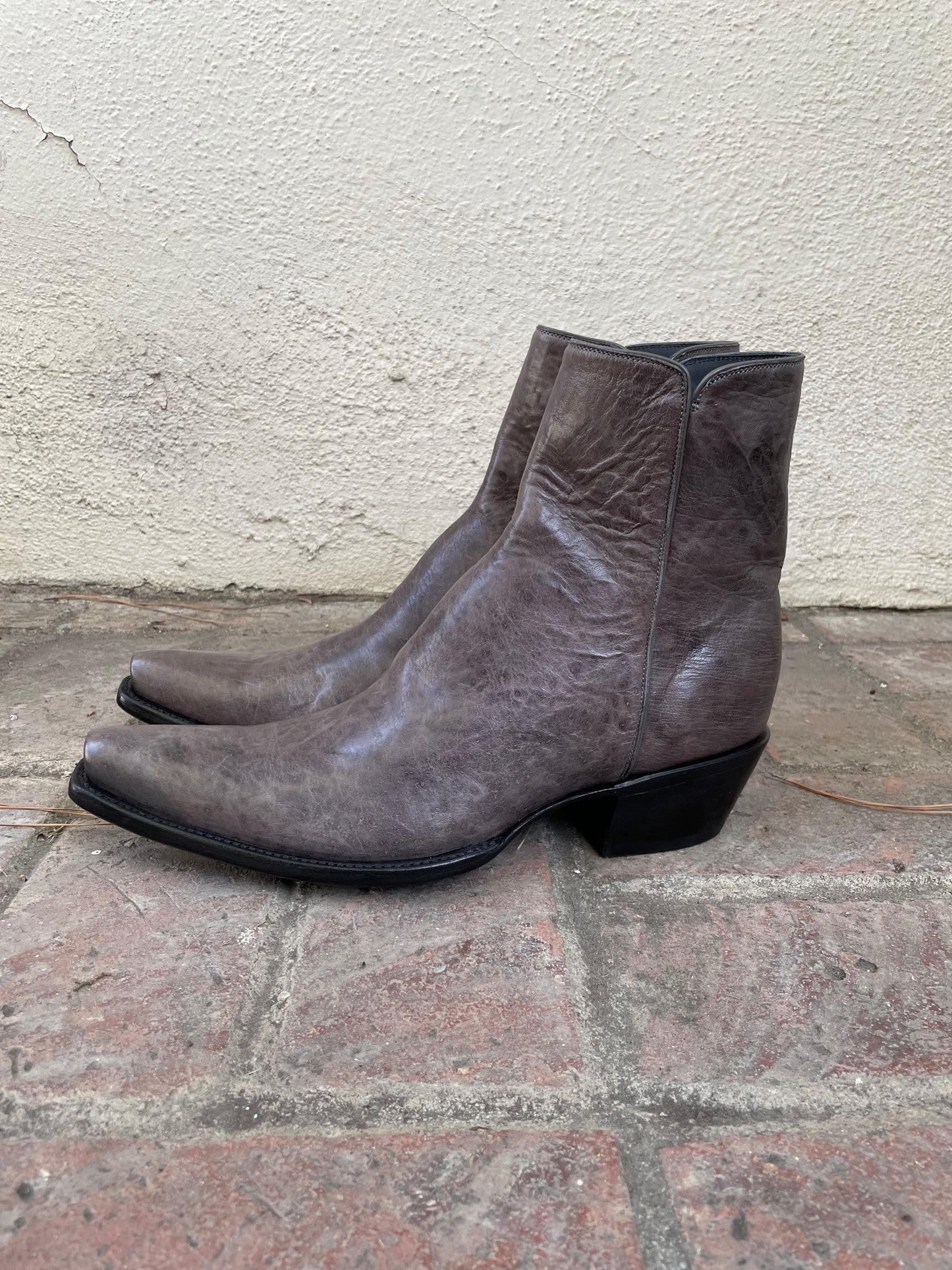 Gris Aged Montana Goatskin Zorro