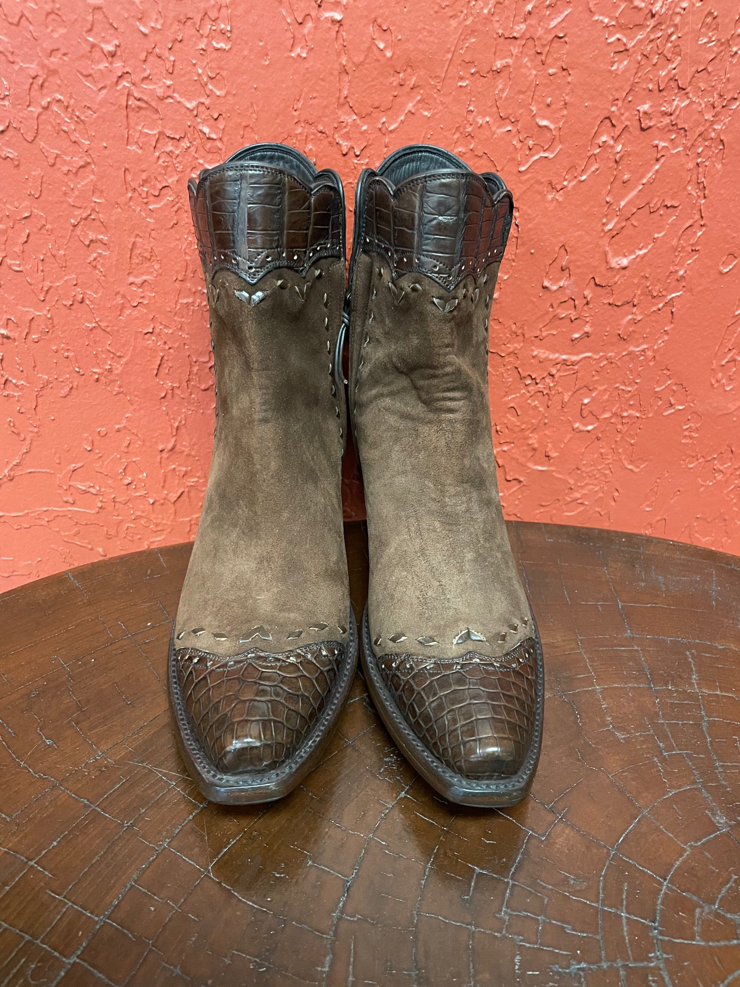 Espresso Chèvre Suede Et Crocodile Trim Zorro