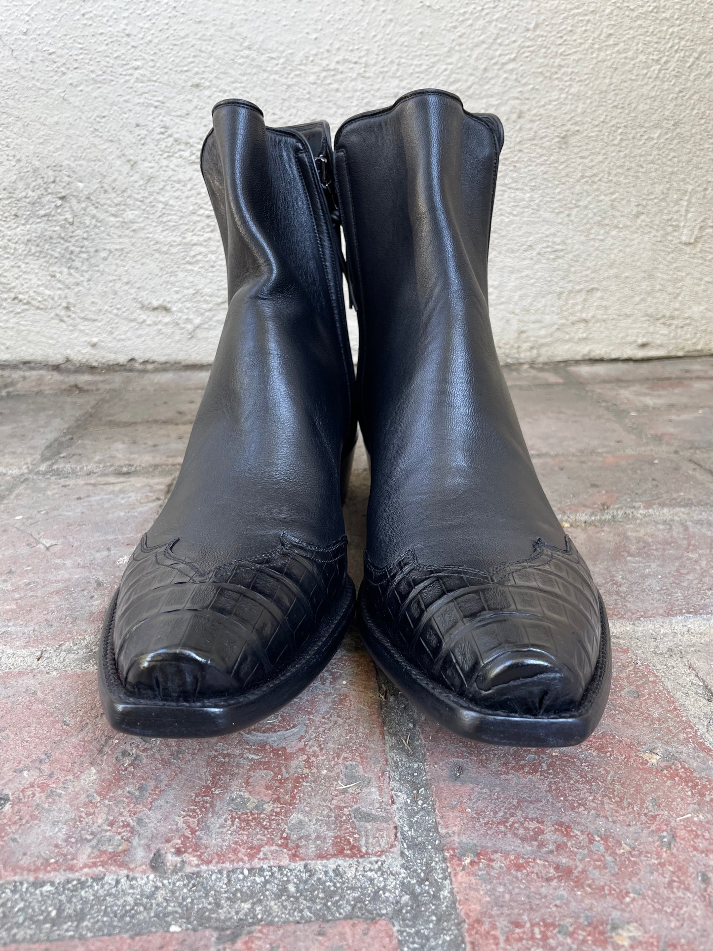 Noir Calfskin with Caiman Zorro