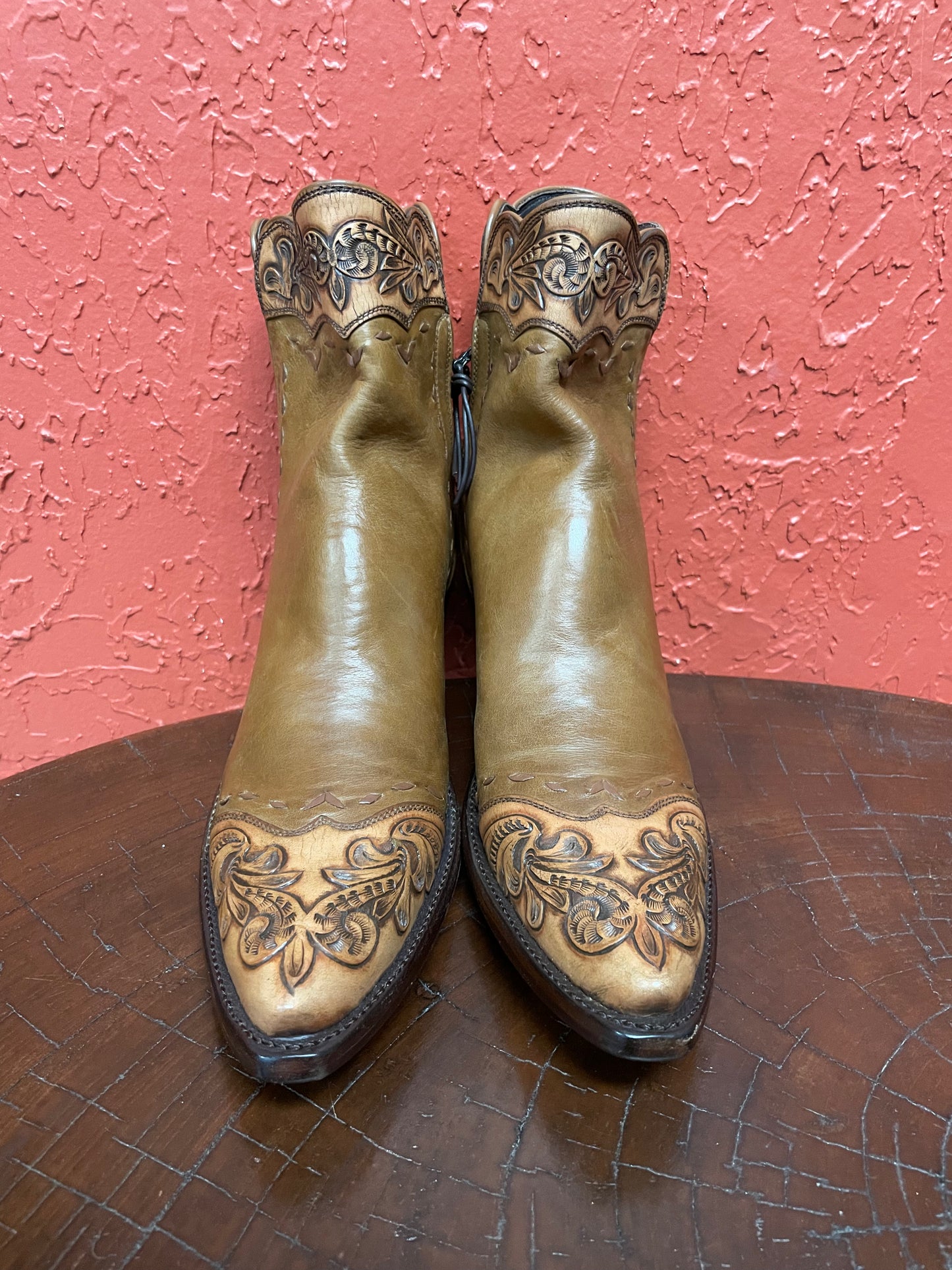 Butterscotch Cheval Et Handtooled Trim Zip Boot