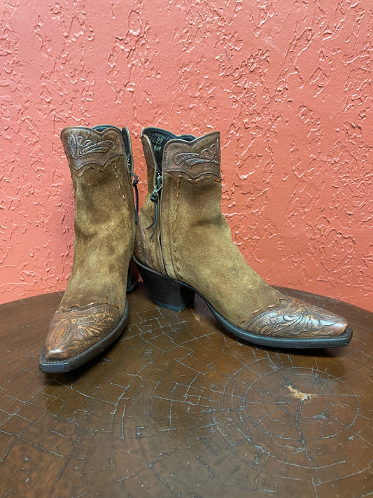 Cannelle Suede Et Rustic Tooled Trim Zip