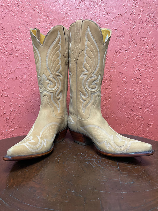 Saddle Tan Nubuck Cowgirl