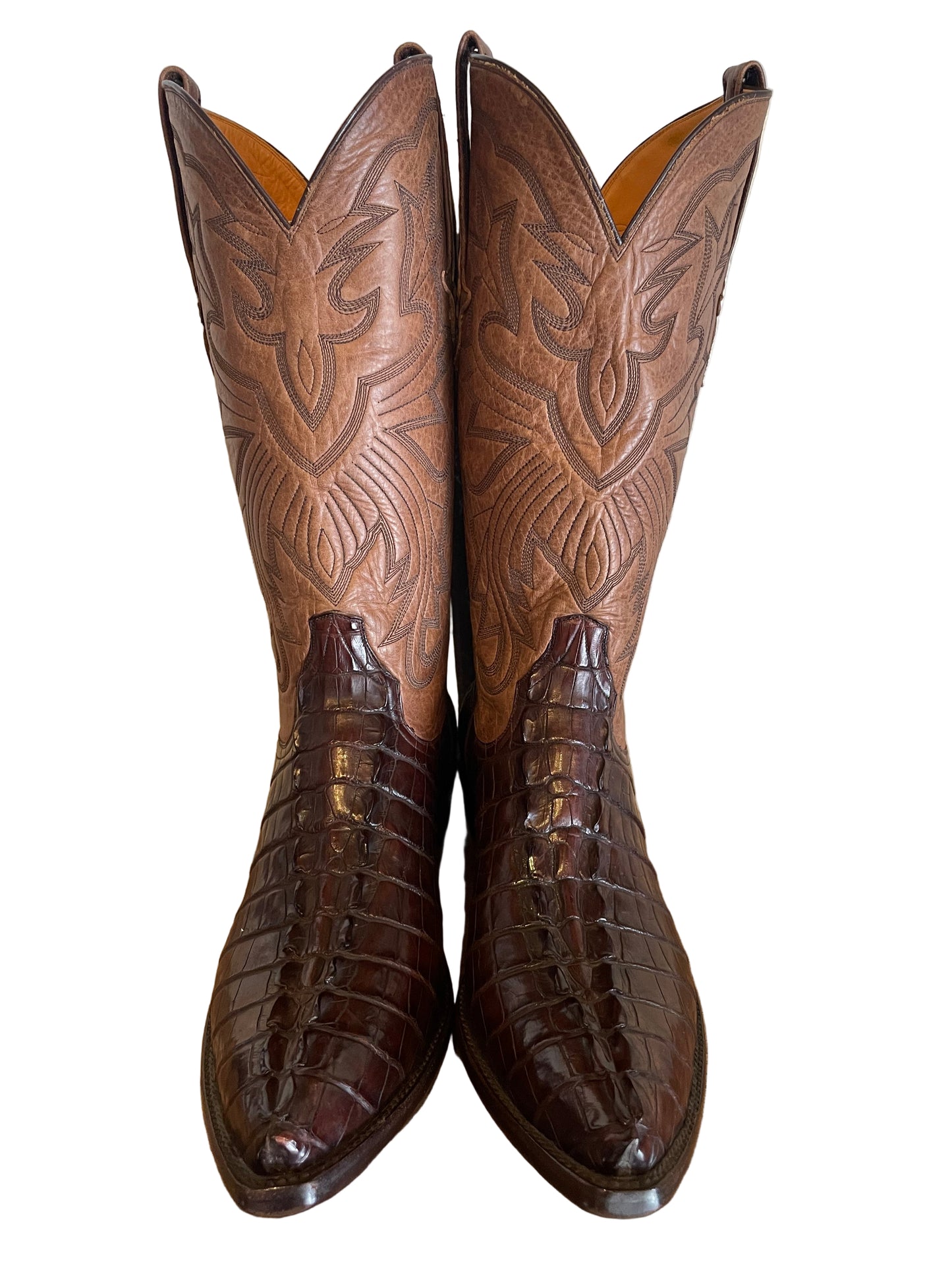 Hornback American Alligator Tails Cowboy in Chocolate and Tan