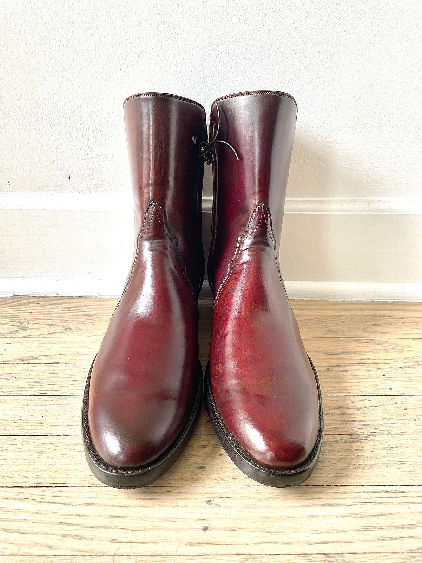 Shell Cordovan Zip in Mahogany