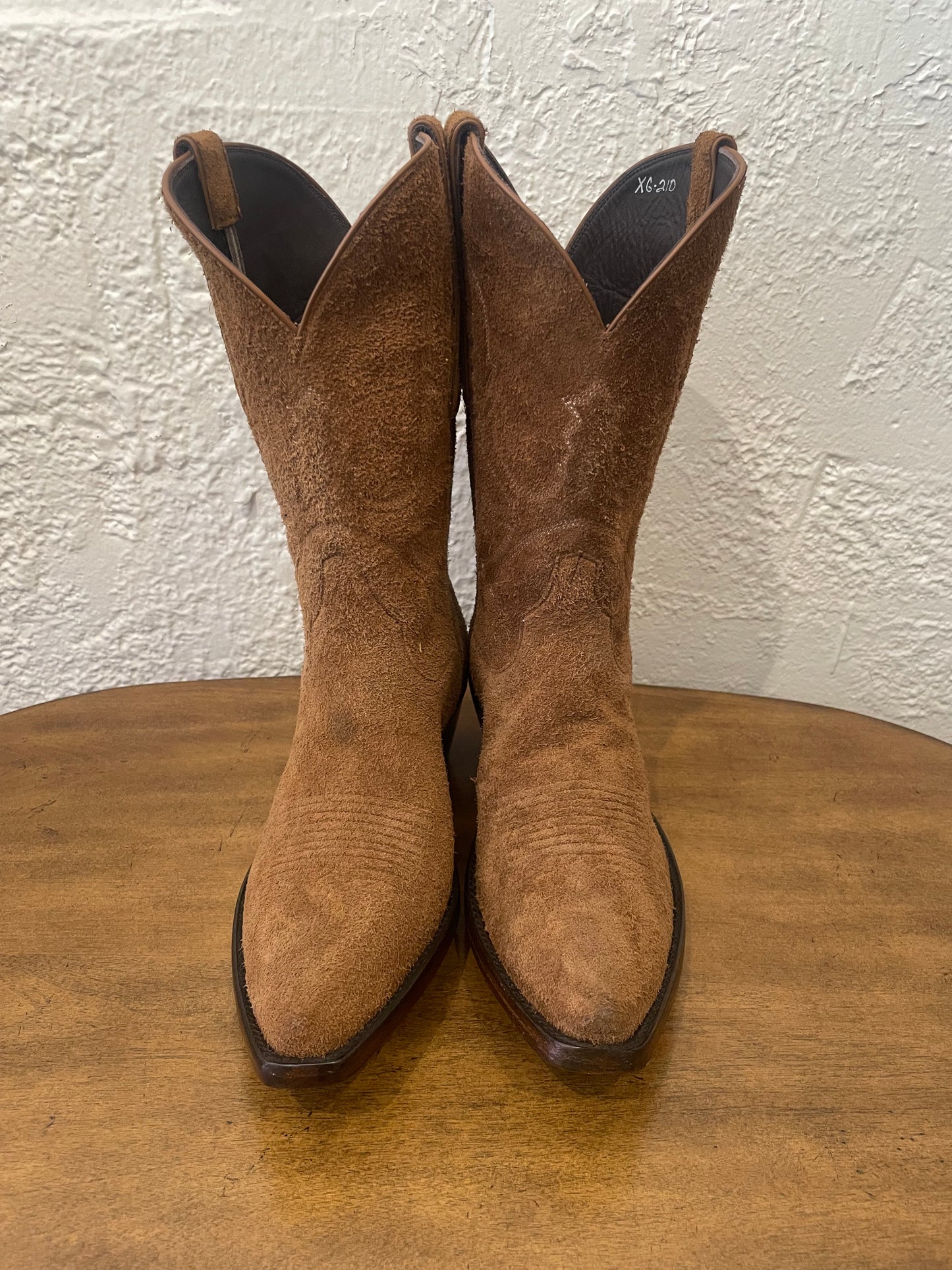Roughout Cowgirl in Camel