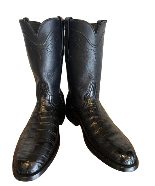 Nile Crocodile Roper in Noir