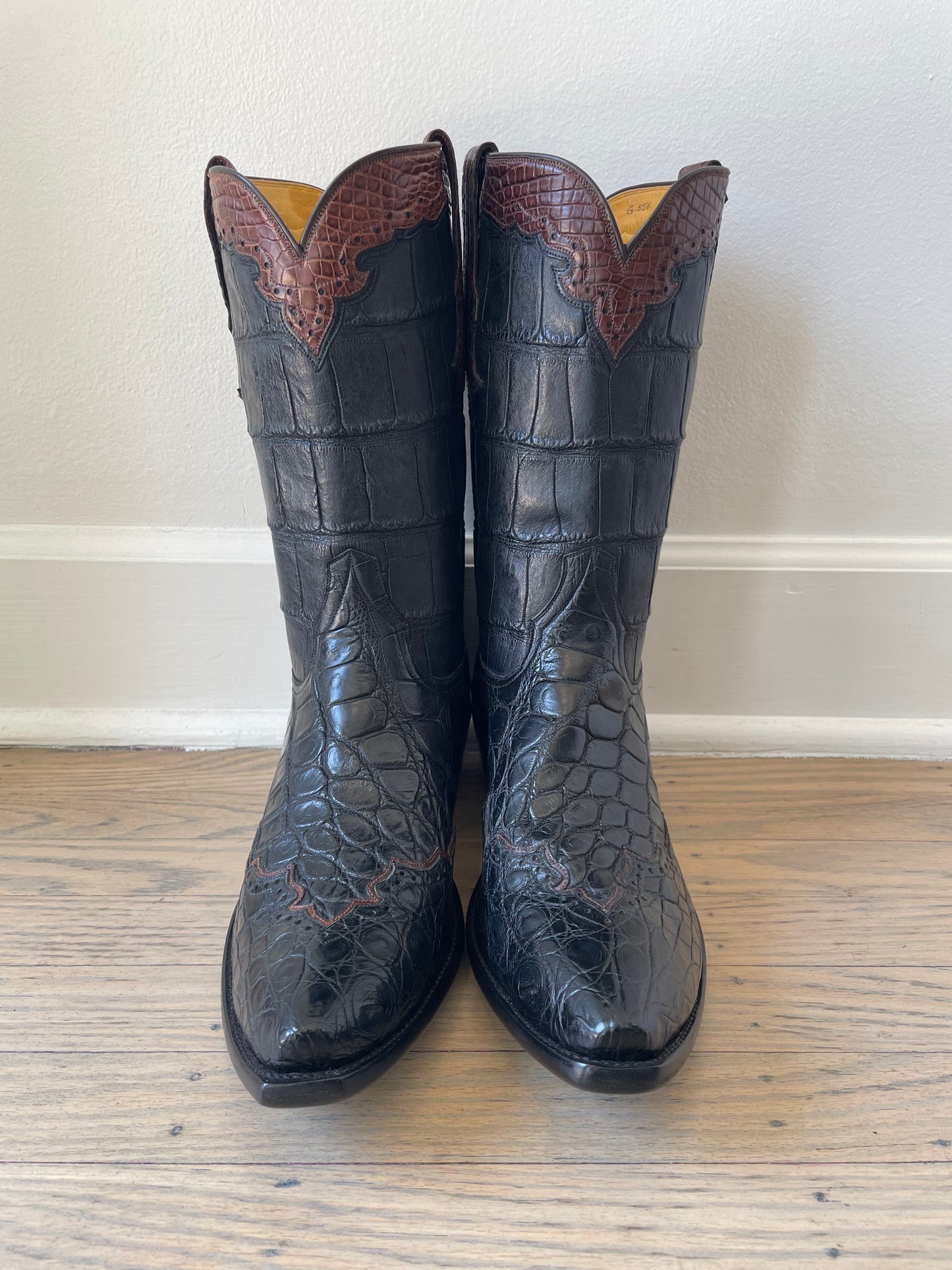 Royal Majestic Alligator Cowboy Boot