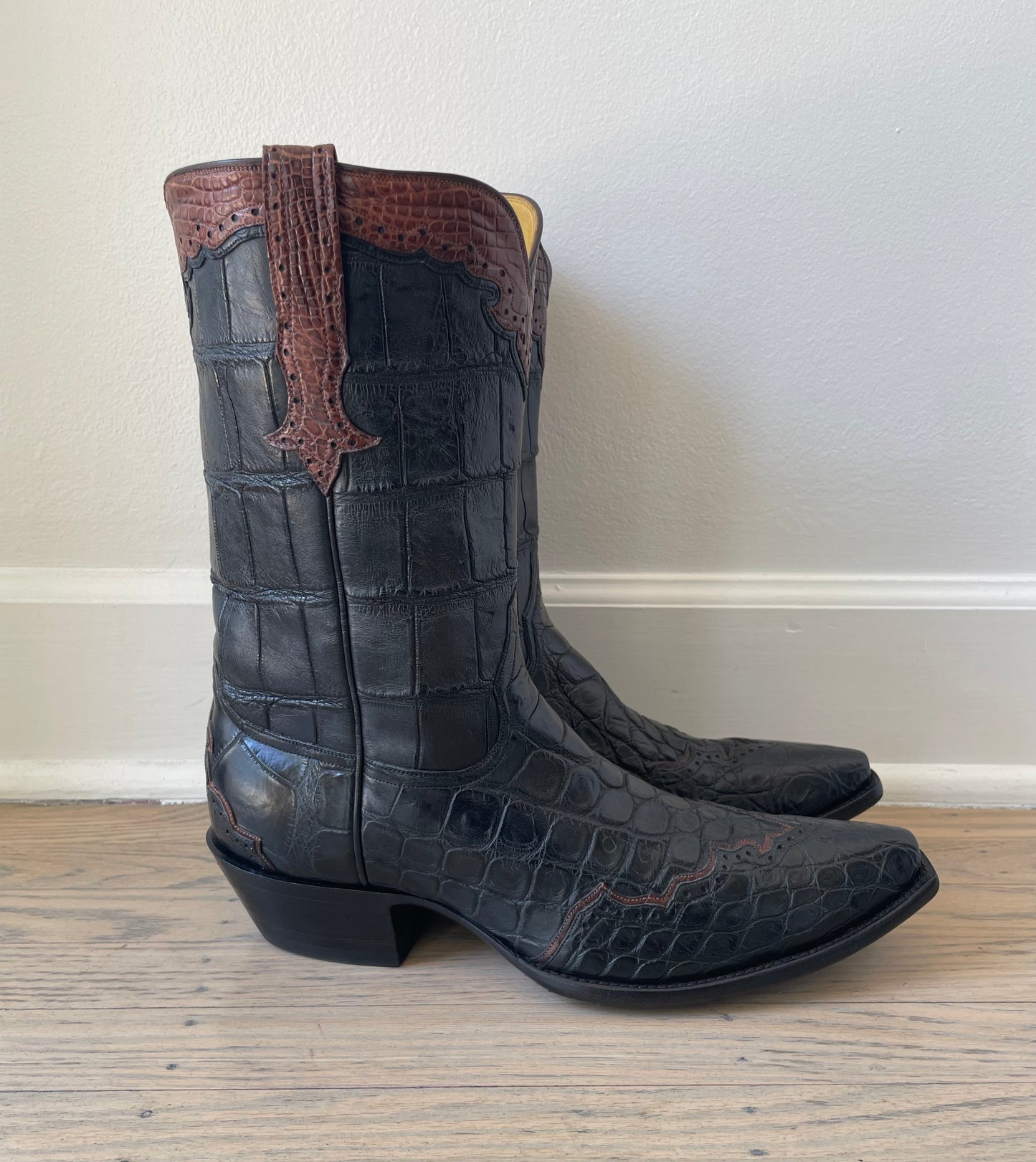 Royal Majestic Alligator Cowboy Boot