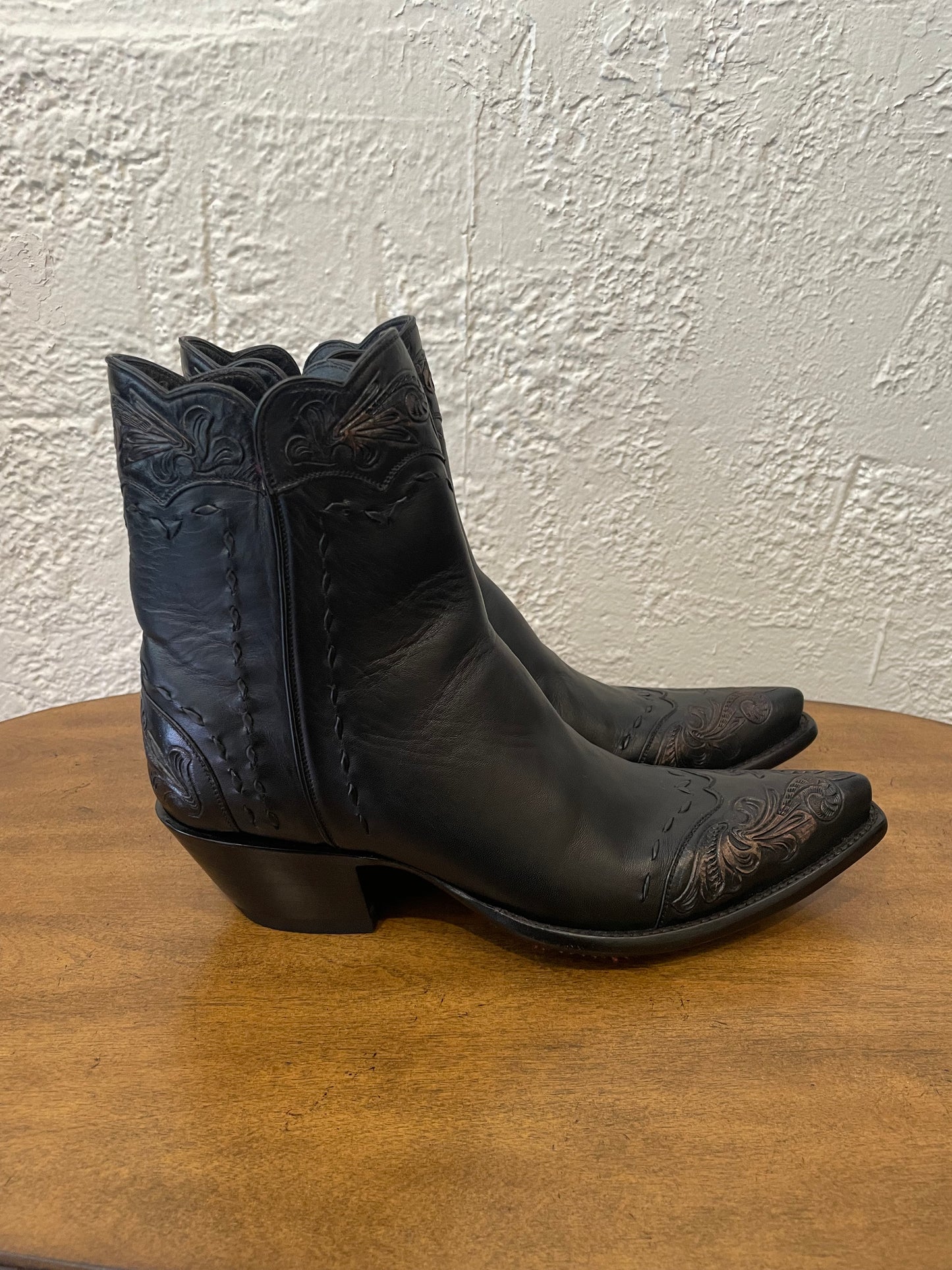 Calfskin with Handtooled Trim Zip in Noir and Antiqued Brown