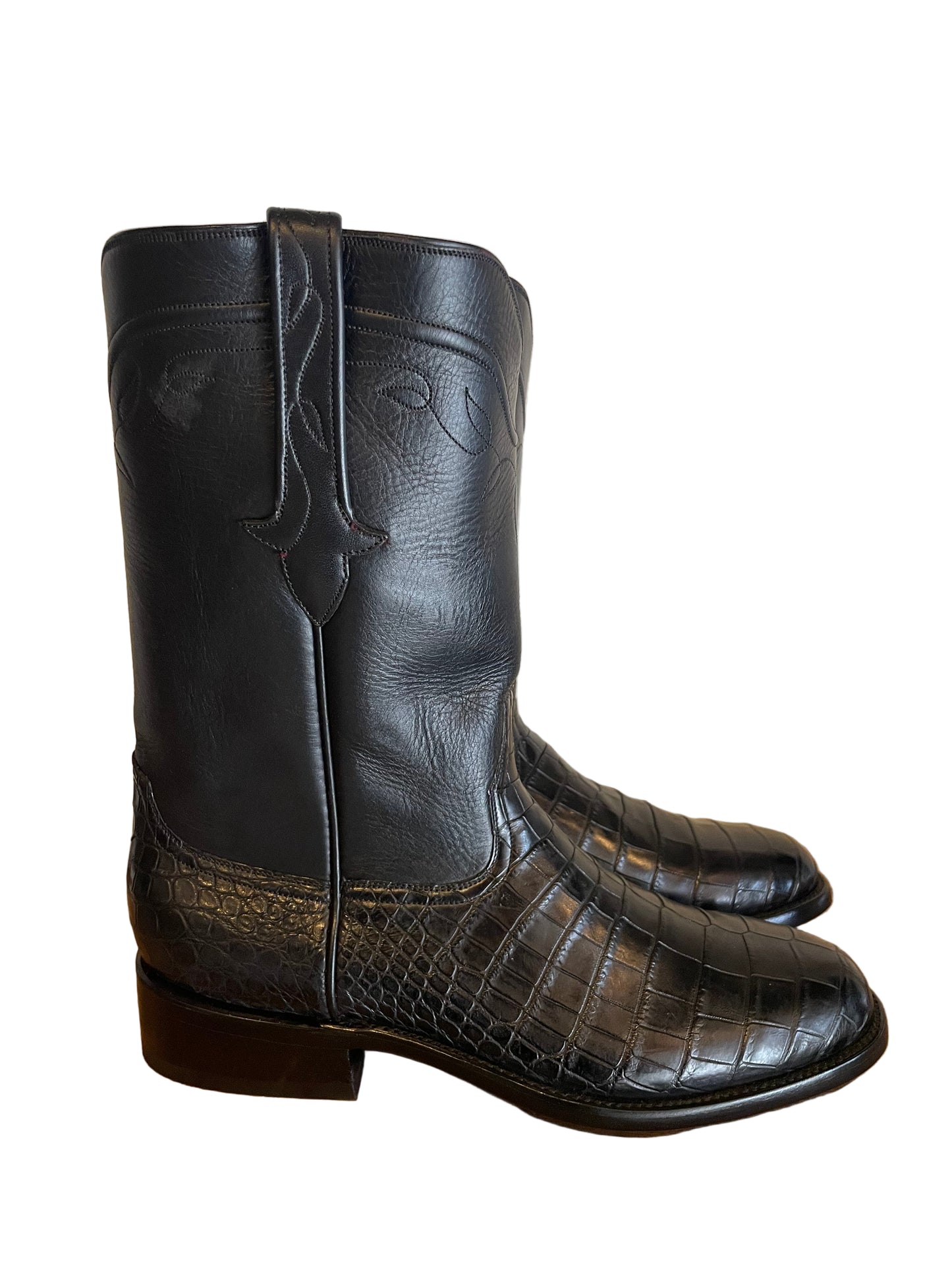 Nile Crocodile Roper in Noir