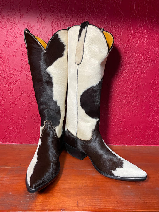 Blanc Et Chocolát Hair-On Calf Tall Cowgirl Boot (Vintage)