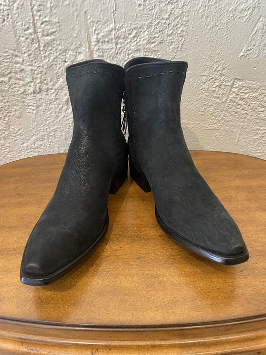 Lambsuede Zip with Buckstitching in Vintage Noir