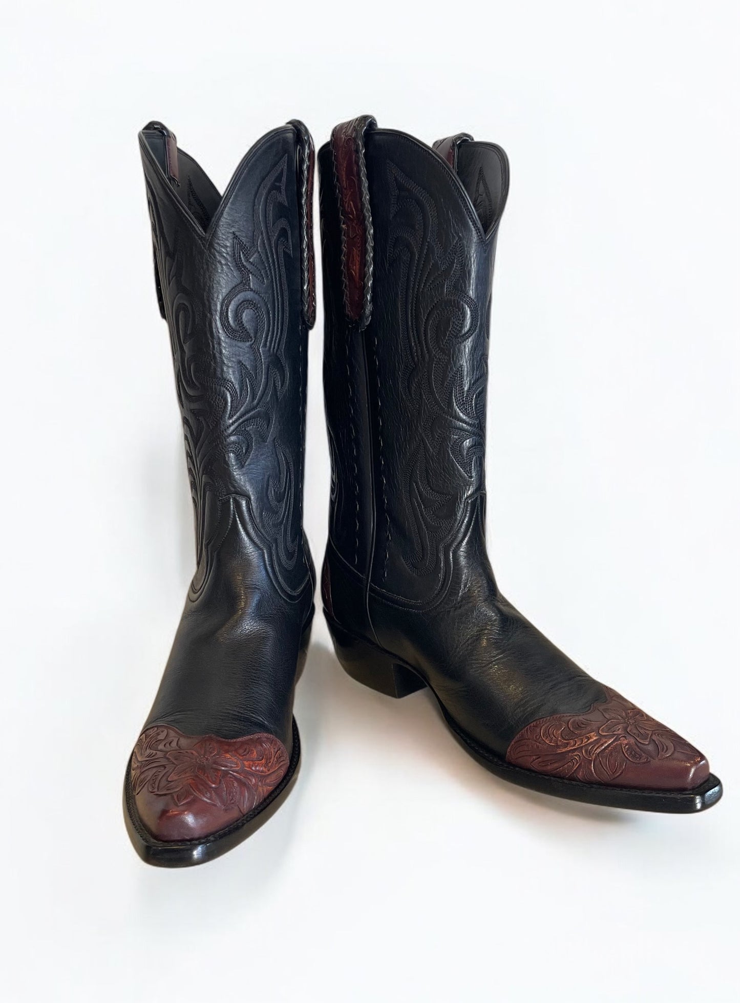 Water Buffalo Calf Western with Tooled Trim in Noir and Sport Rust