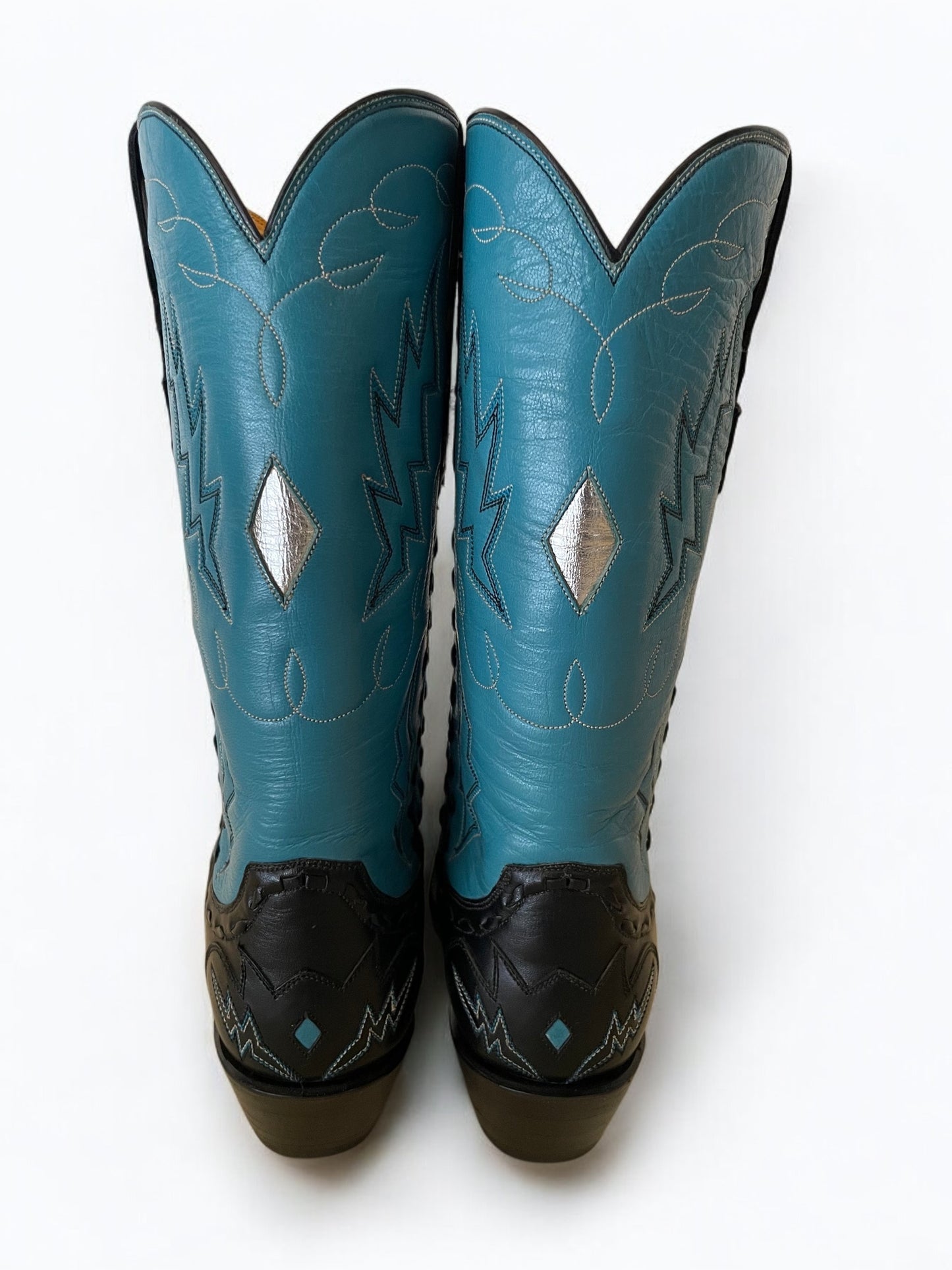 “Electric” Cowgirl in Turquoise and Noir Calf