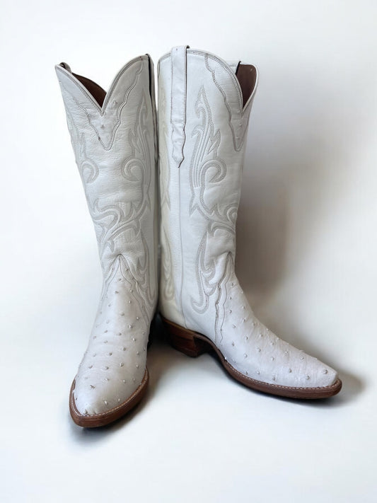 Ostrich Western Gallegos in Blanc