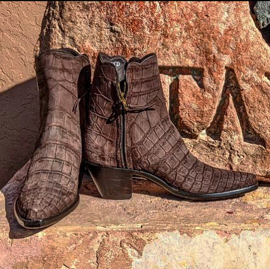 Mocha Nubuck Alligator Belly Zorro