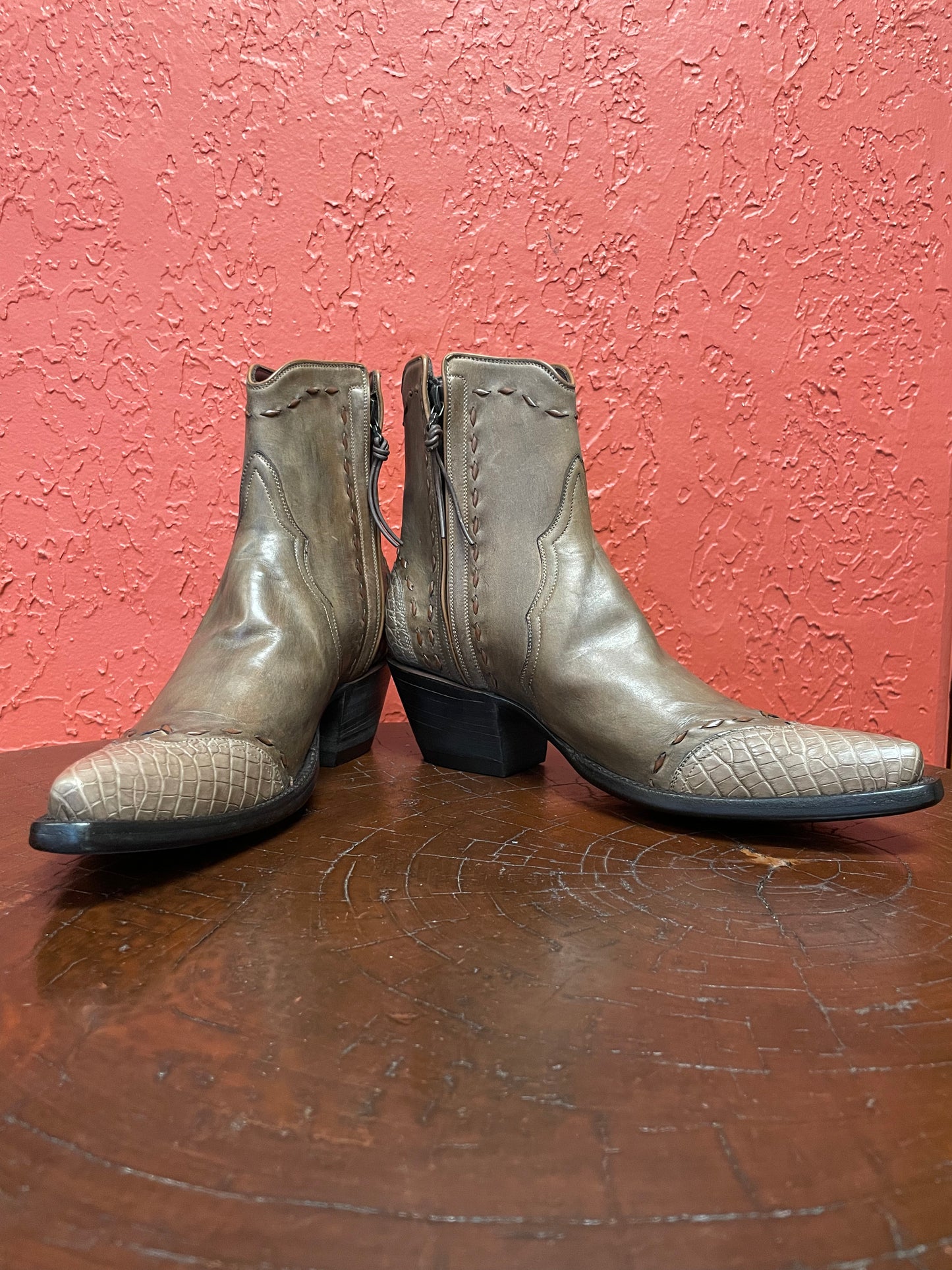 Aged Taupe with Mink Alligator ZG