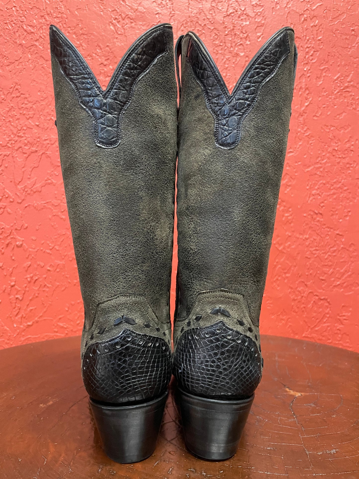 Vintage Olive Goatskin Roughout With Caiman Trim