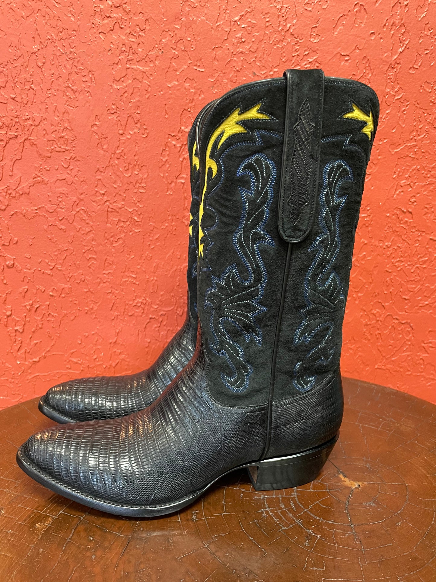 Teju Lizard Noir Et Noir Roughout Cowboy Boot
